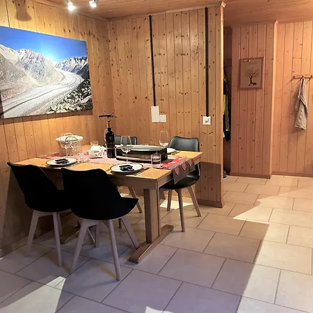 Ski-in, And Cosy In The Diana, Free Access To Swimming Pool ベットメラルプ